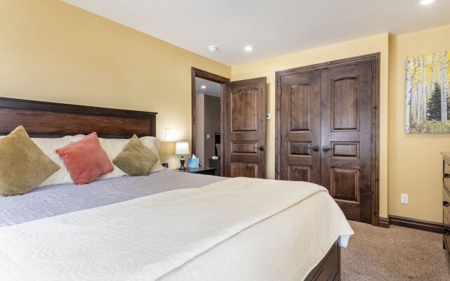 Potato Patch Club - 5 Br Townhouse