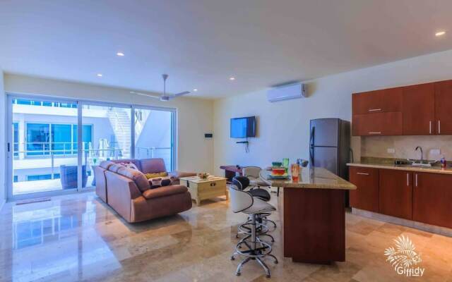 Estrella Del Mar - One Bedroom Suite 102 by Skyrun