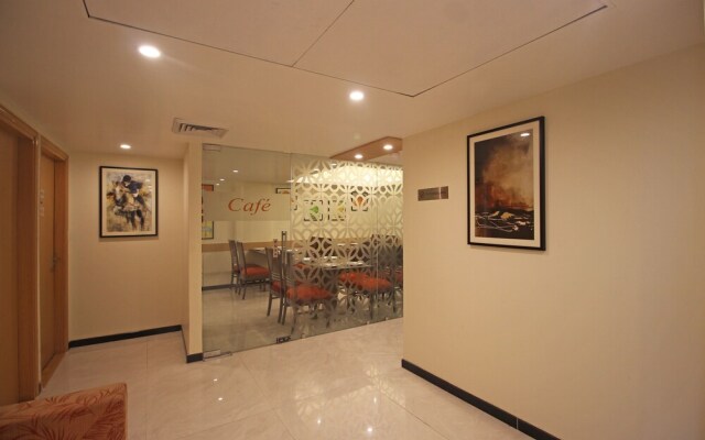 OYO Townhouse 5244 Galaxy Rooms