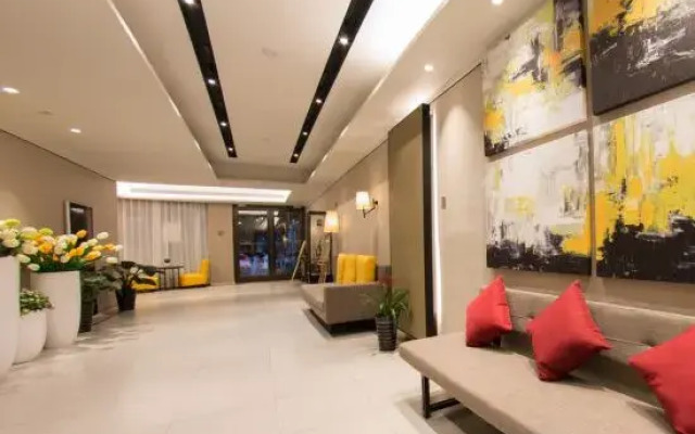 Home Inn Plus Guiyang Zaoshang Road