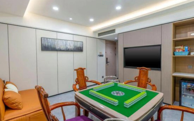 Zhuhai Xinhualian Business Hotel