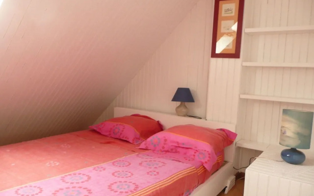 Holiday Home Near the Beach, Ploudalmezeau