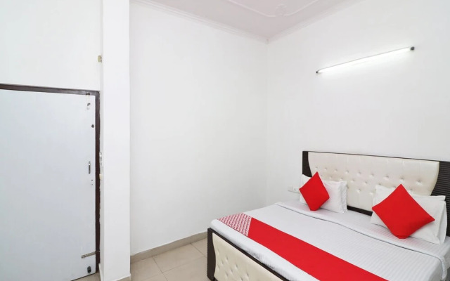 Oyo 14802 Hotel Virus Bistro