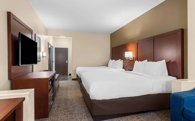 Comfort Suites near Camp Lejeune