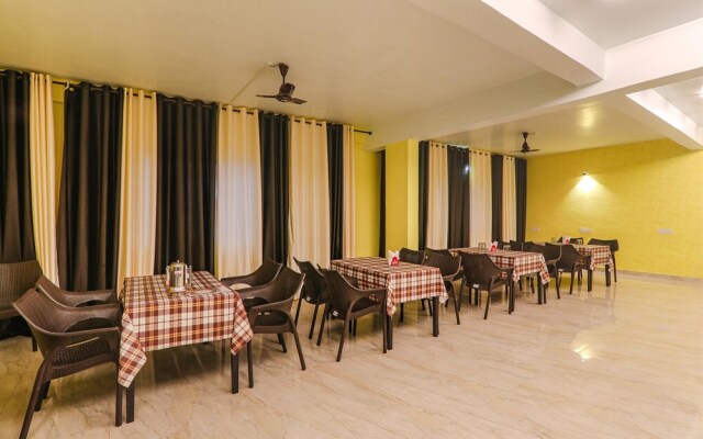 Fabhotel Titiksha