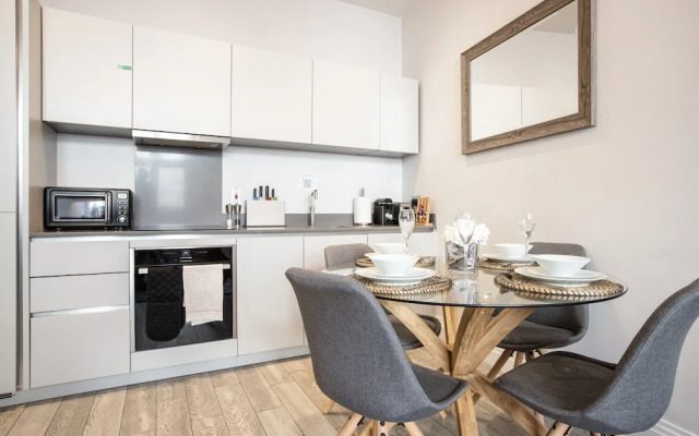 Windsor Castle Apartments