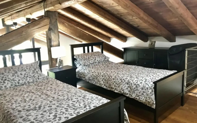 Apartment With Enclosed Garden