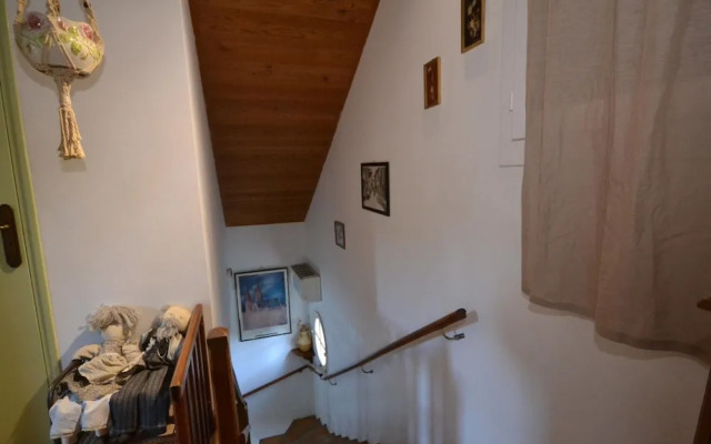Villa With Swimming Pool Within the Luberon