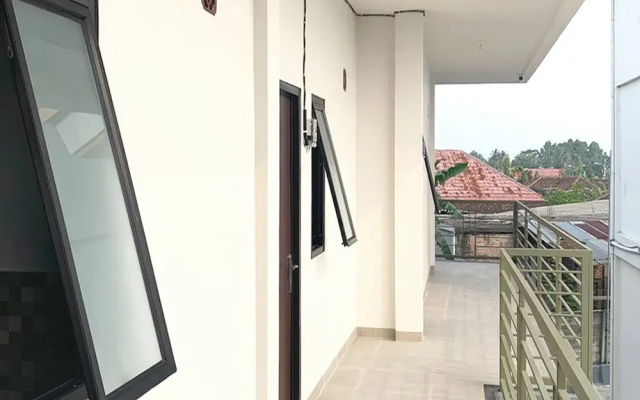Urbanview Hotel Juanda Kota Agung by RedDoorz