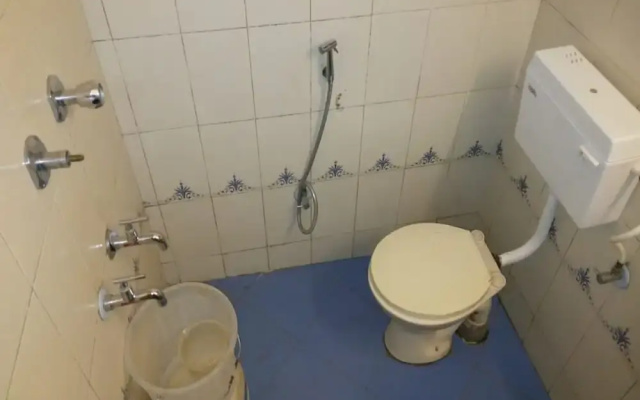 Hotel Shivaals Residency