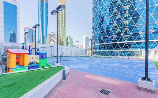 Luxury 2 Bed Home with Maid DIFC