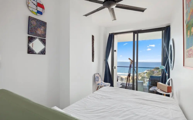 Bright Tamarama 2-bed With Balcony Water View – Guest Rooms – Sydney