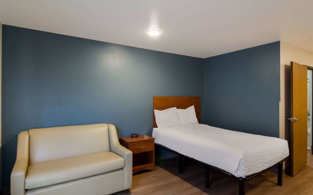 WoodSpring Suites Jacksonville East 295 Cruise Port