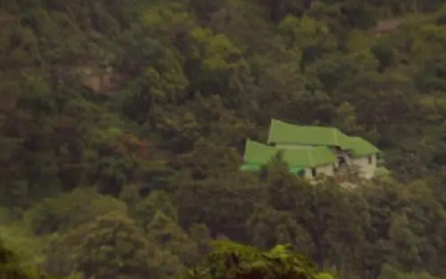 Chinnar Resort