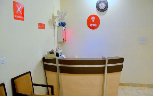 OYO 3523 Tekarees Inn Mahanagar