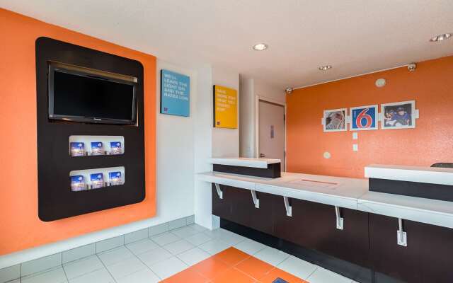 Motel 6 Beaverton, OR