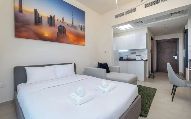 Cozy Studio Budget Friendly