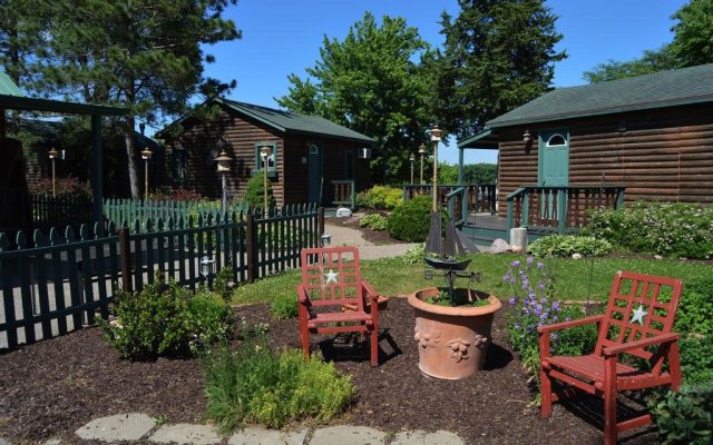 Moon River Cabins