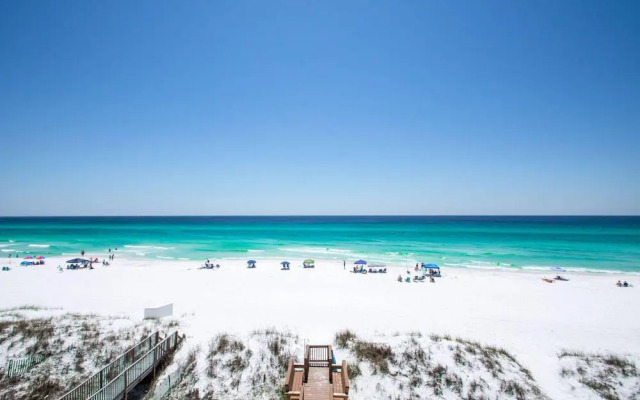 Gulf Paradise by Destin Getaways