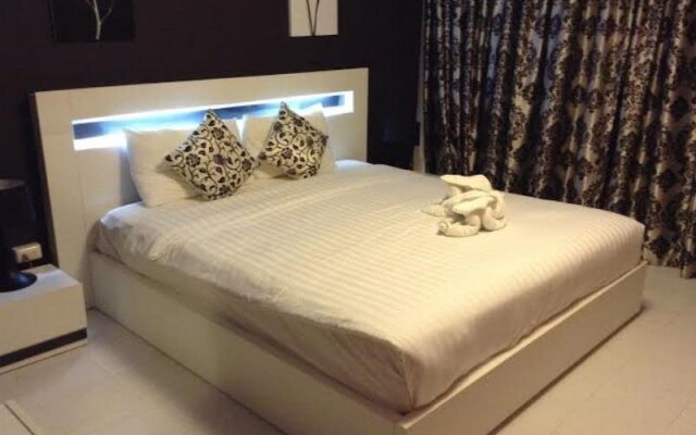 Ascot Boutique Hotel