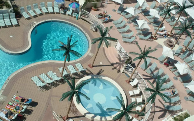 Port Royal Oceanfront Hotel