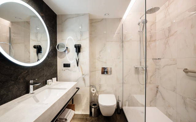 Airport Hotel Okecie