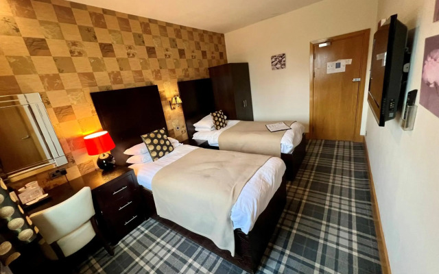 Inn On The Prom Hotel