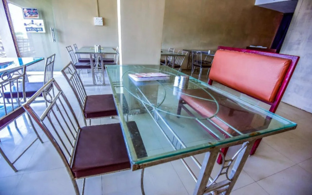 Hotel Delight By OYO Rooms