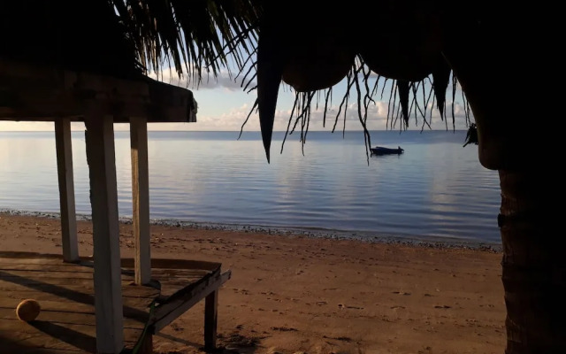 Vaiula Beach Fales