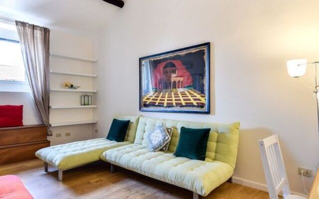 Nice And Bright 2 Bed Flat Near Termini