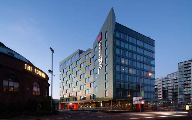 Radisson RED Glasgow