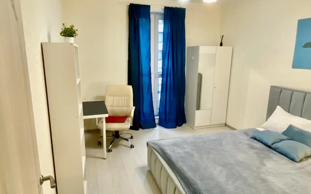 Питерские каникулы на улице Кременчугская 13/2