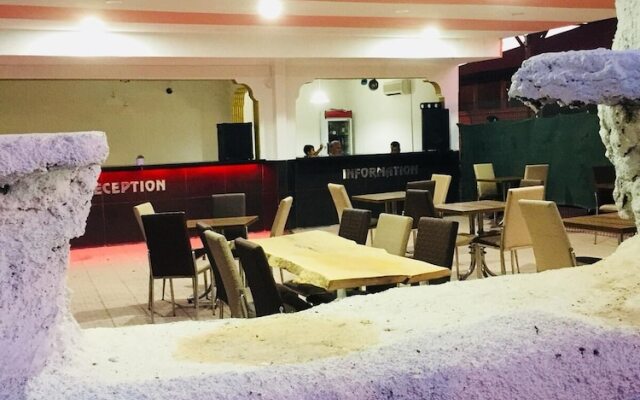 Kayra Beach Otel