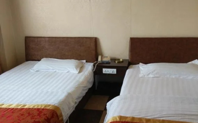 Yurui Business Hotel