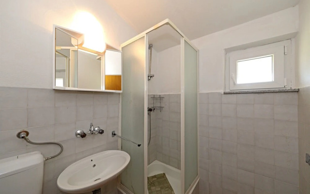 Apartments and Rooms Dragica
