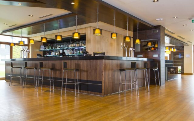 Holiday Inn Express London-Epsom Downs by IHG