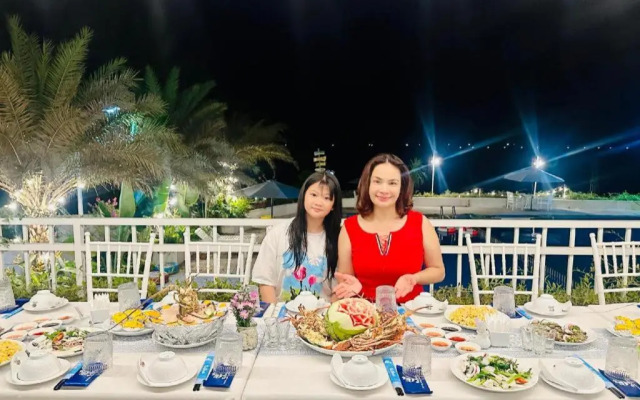 Rubeach Hotel & Resort
