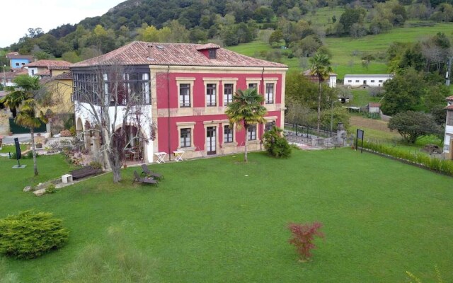 La Venta De Miyares - Casa De Indianos