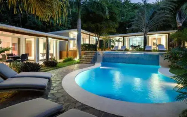 Tamarindo Penthouse by RedAwning