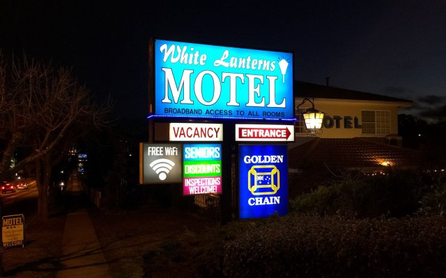 White Lanterns Motel