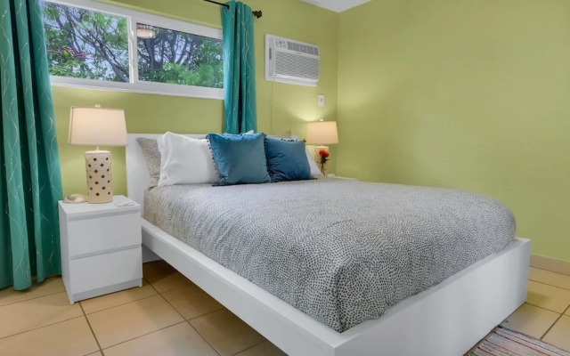 Beach House Hotel