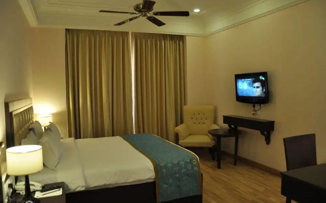 Cambay Resort Jamdoli