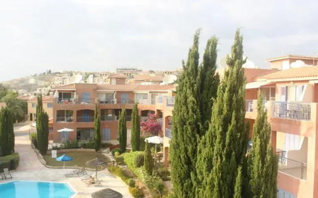 Regina Gardens 205