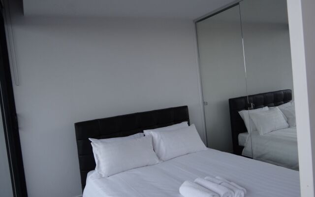 Amazing Accommodations South Yarra