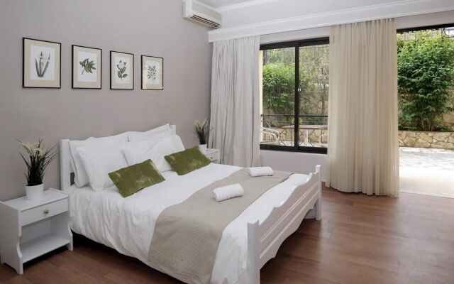 Ipsos Holidays Resort Corfu