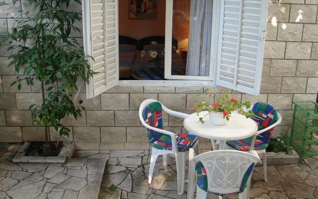 Petra - Apartments With Parking - SA1