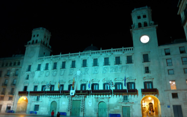 Very best flat with sea view, just 800m Postiguet-Beach