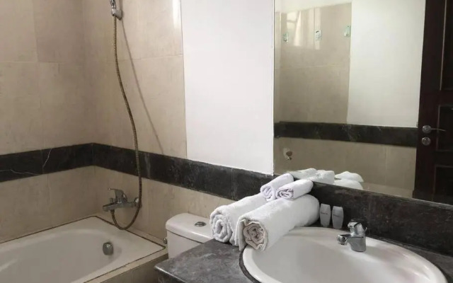 lovely 1 bedroom apartment the bellezza permata