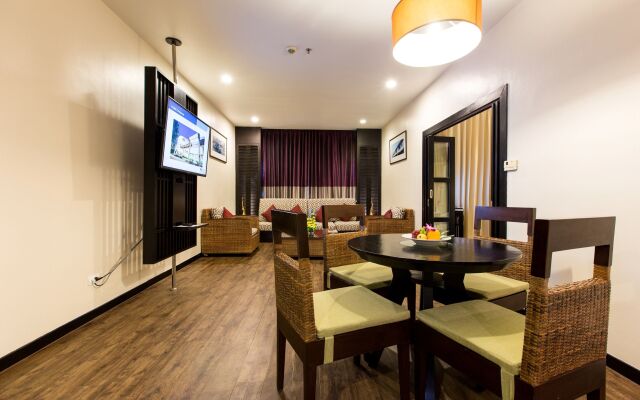 Deevana Plaza Phuket