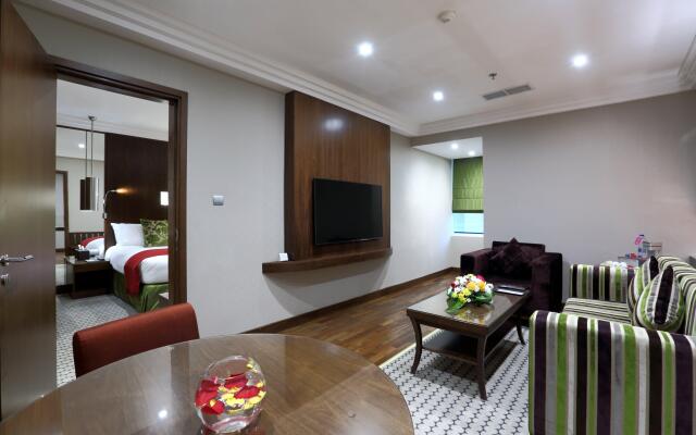 Radisson Blu Hotel and Convention Center, Riyadh Minhal
